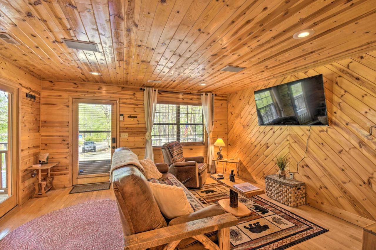 Cozy Hiawassee Cabin With Fire Pit And Mtn Views! Екстериор снимка