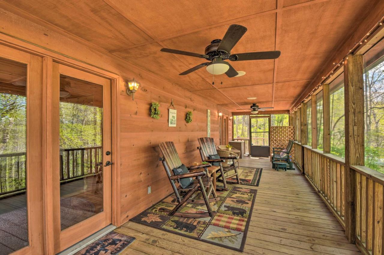 Cozy Hiawassee Cabin With Fire Pit And Mtn Views! Екстериор снимка