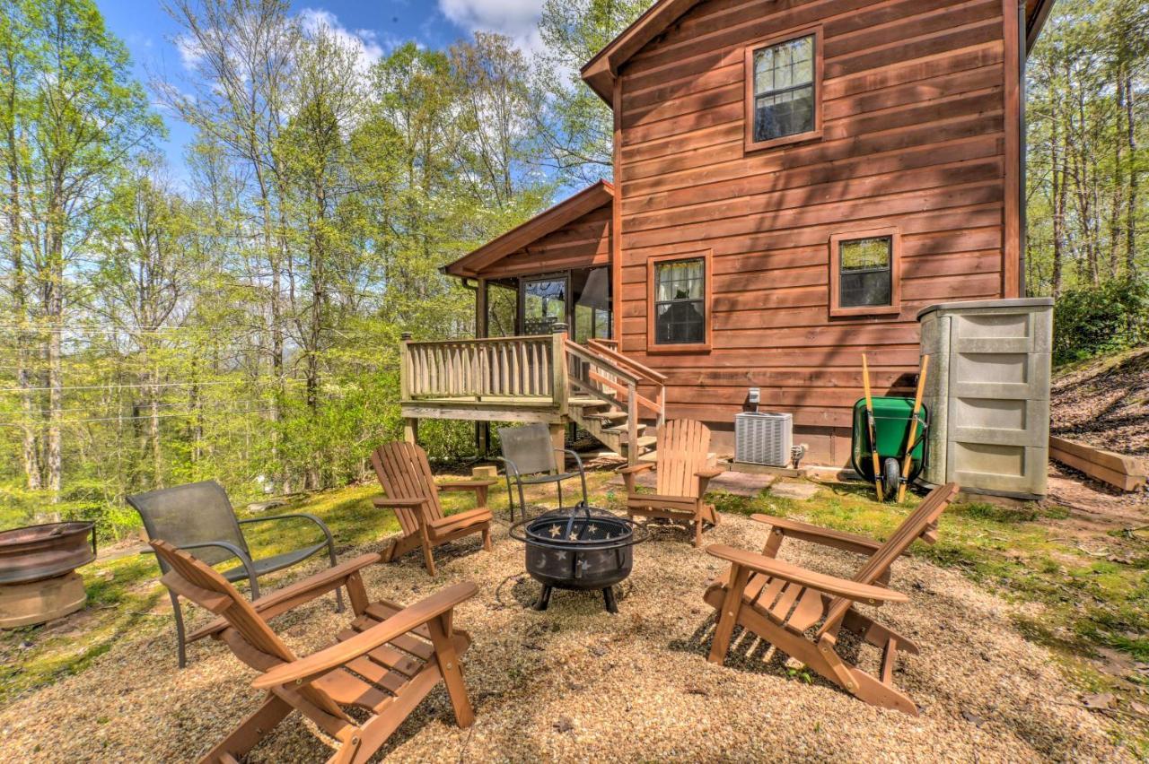 Cozy Hiawassee Cabin With Fire Pit And Mtn Views! Екстериор снимка