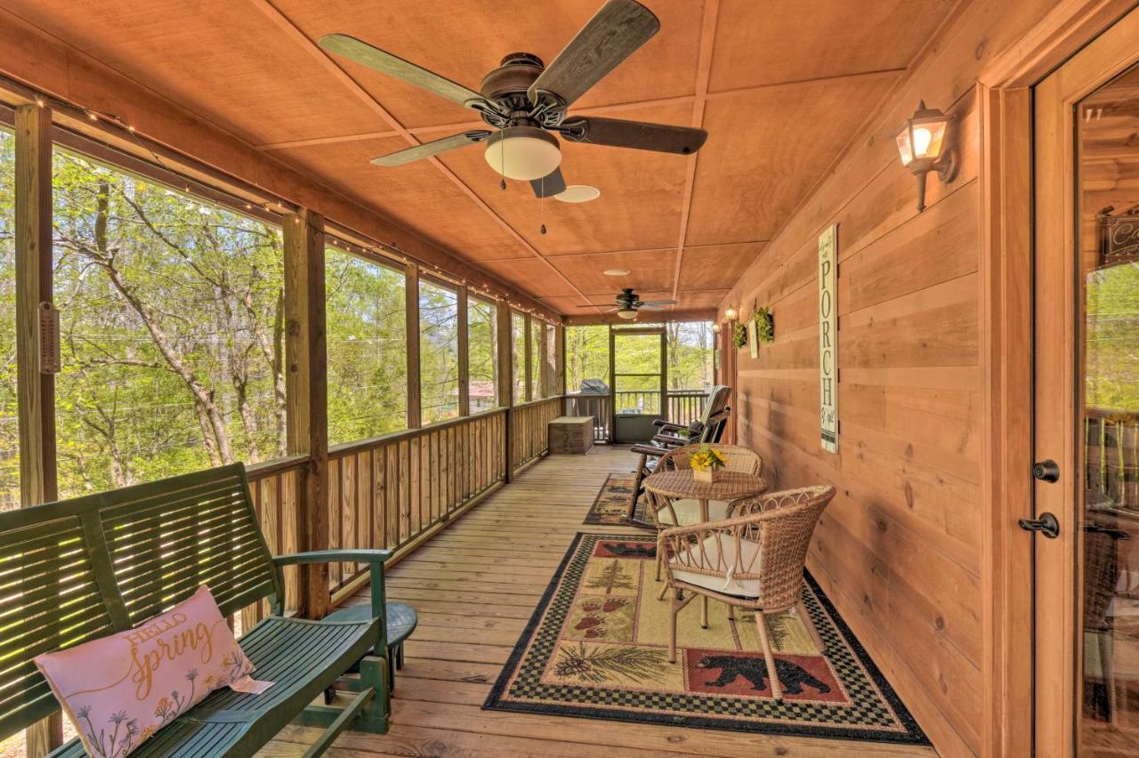 Cozy Hiawassee Cabin With Fire Pit And Mtn Views! Екстериор снимка